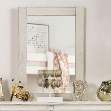 Load image into Gallery viewer, MIRROR Landhill Beds